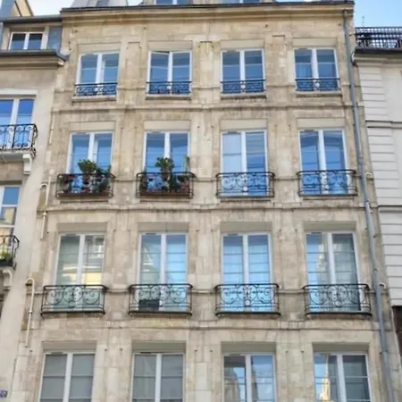Stunning With Lift - Louvre Parigi